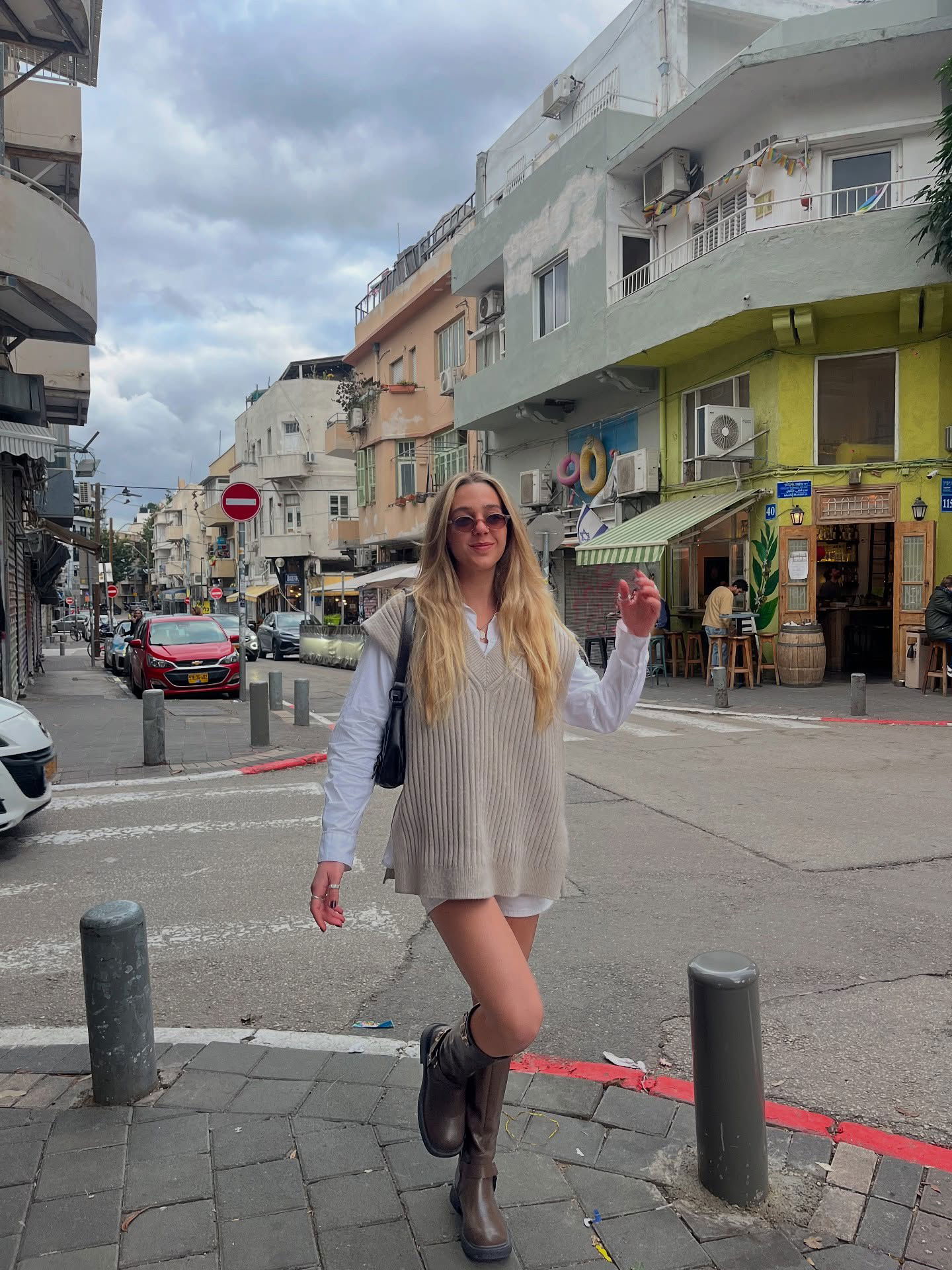 roni__moalem instagram image archive image