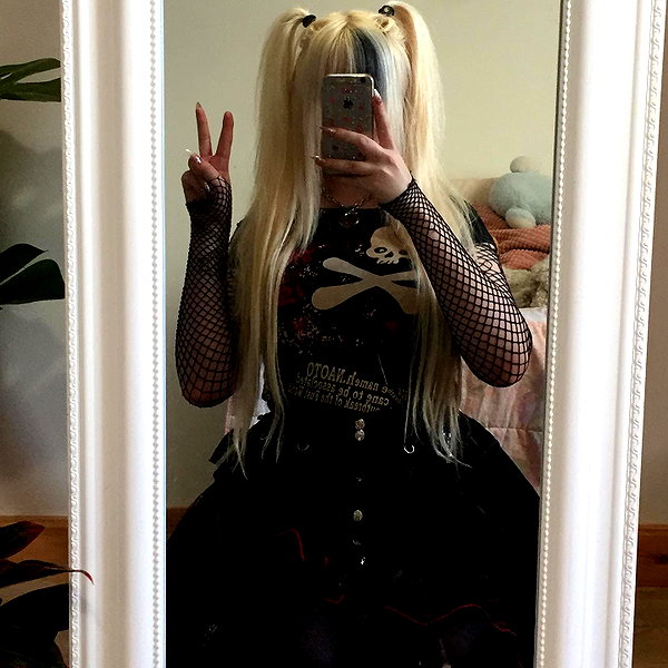 rottenpeachcorpse instagram image archive image