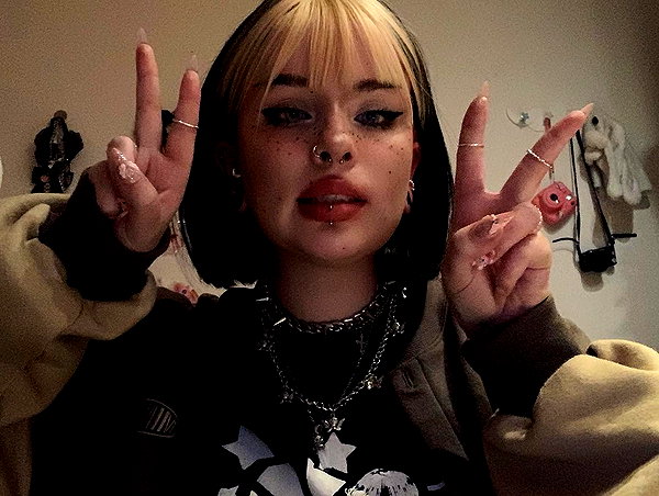 rottenpeachcorpse instagram image archive image