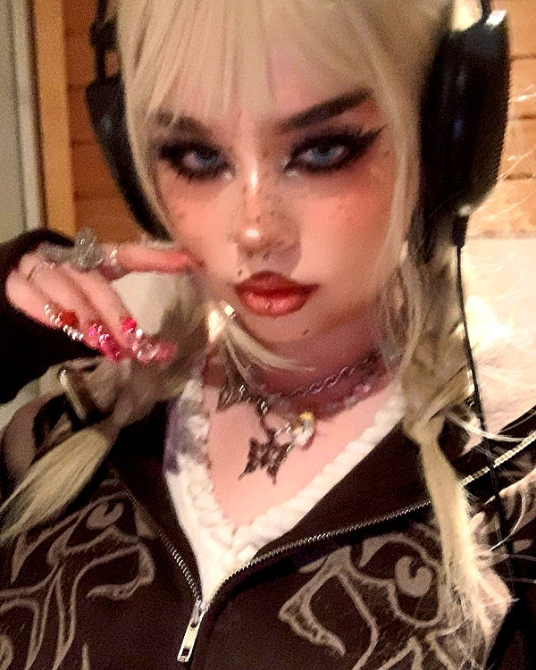 rottenpeachcorpse instagram image archive image