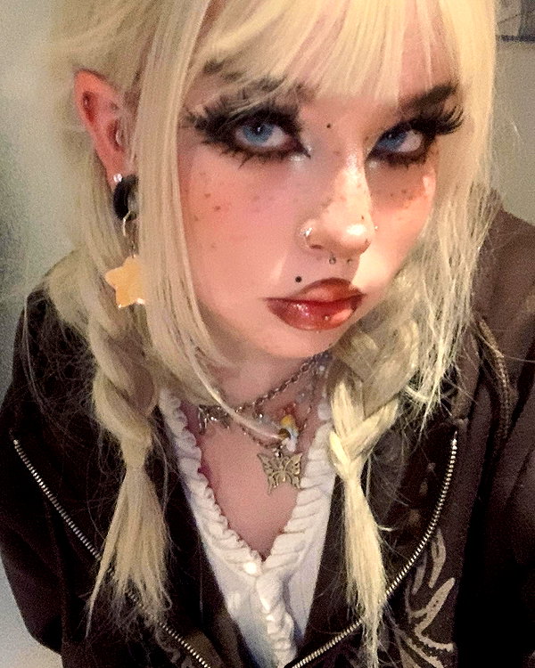 rottenpeachcorpse instagram image archive image