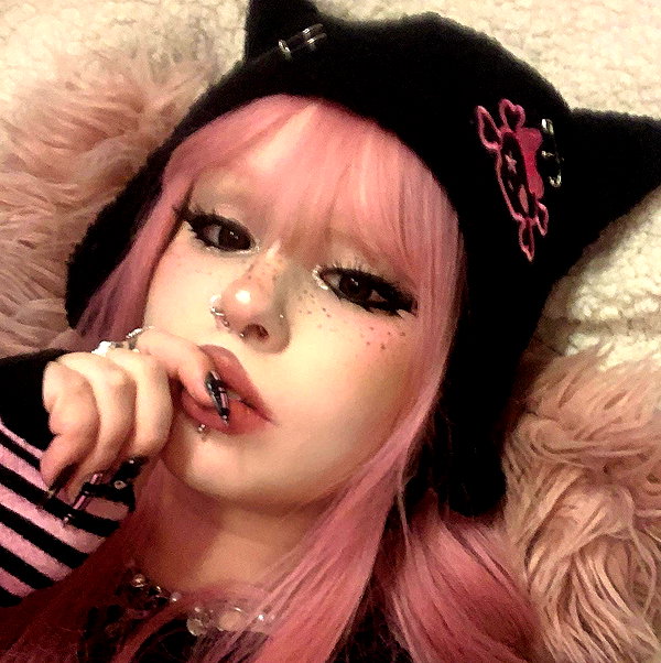 rottenpeachcorpse instagram image archive image