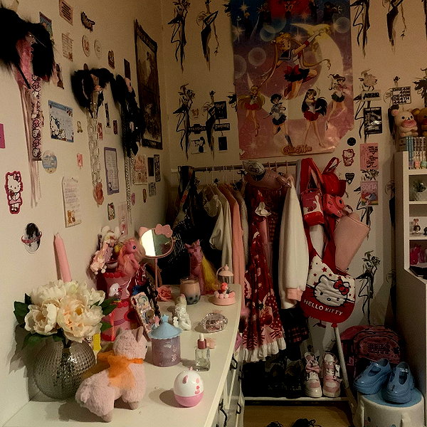 rottenpeachcorpse instagram image archive image