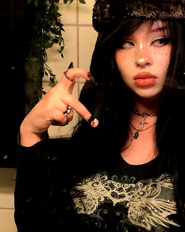 rottenpeachcorpse instagram image archive image