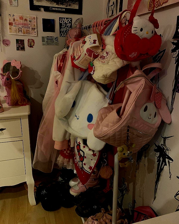rottenpeachcorpse instagram image archive image