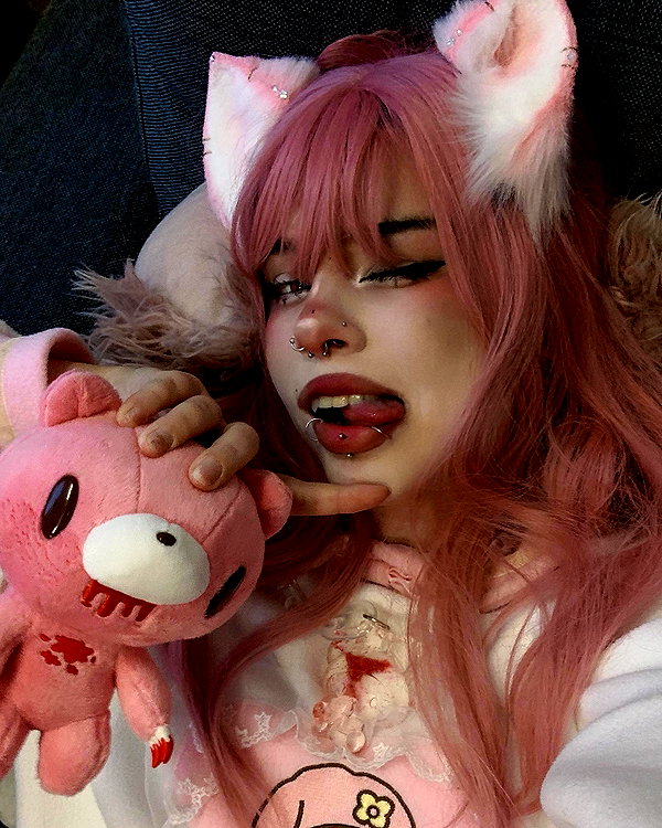 rottenpeachcorpse instagram image archive image