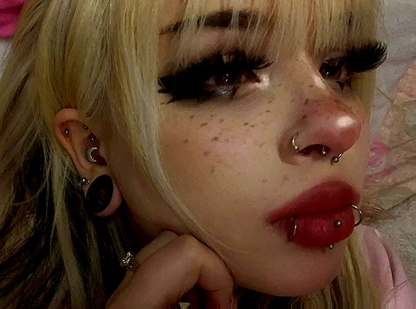 rottenpeachcorpse instagram image archive image