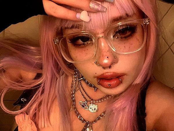 rottenpeachcorpse instagram image archive image