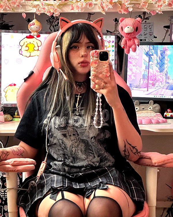 rottenpeachcorpse instagram image archive image