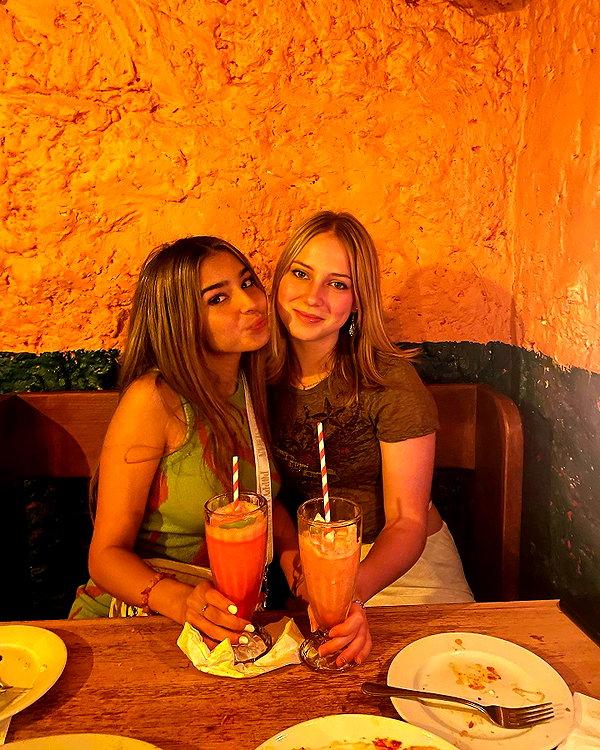 rozhinsafffar instagram image archive image