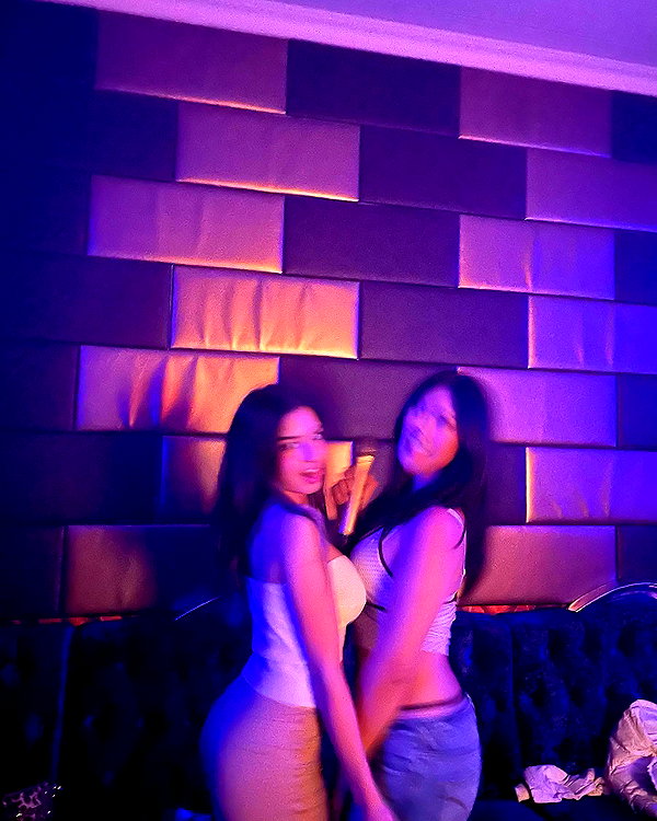 rozhinsafffar instagram image archive image