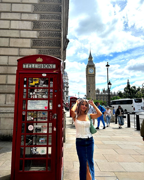 rozhinsafffar instagram image archive image