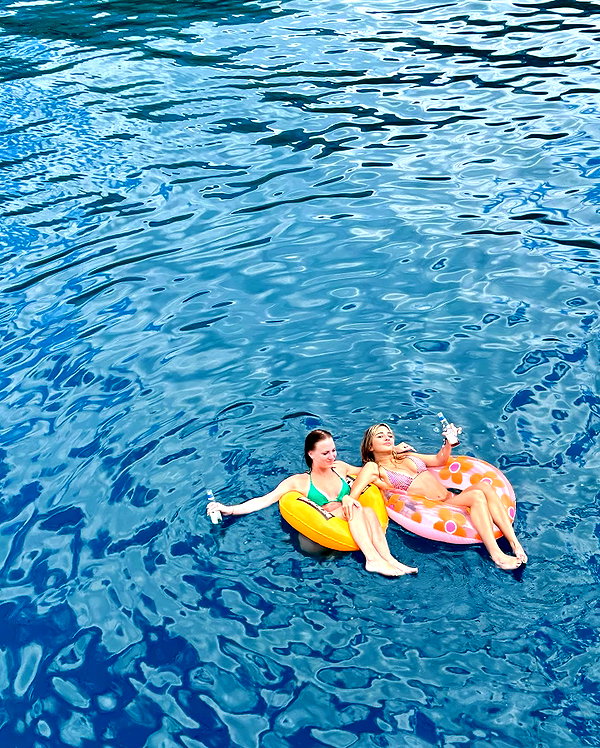 rozhinsafffar instagram image archive image
