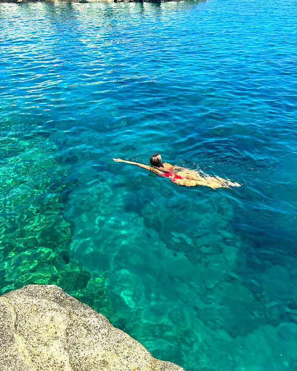 rozhinsafffar instagram image archive image