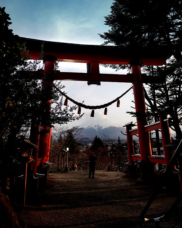 runabyt3 instagram image archive image