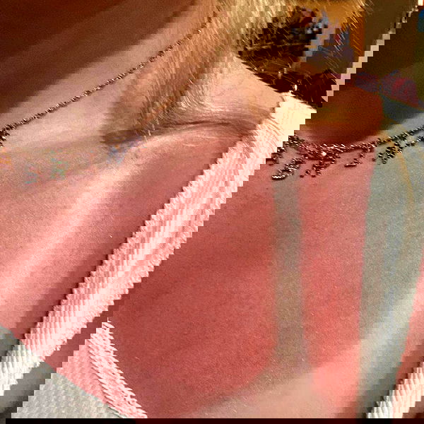 sabrinacarpenter sabrinacarpenter archive image