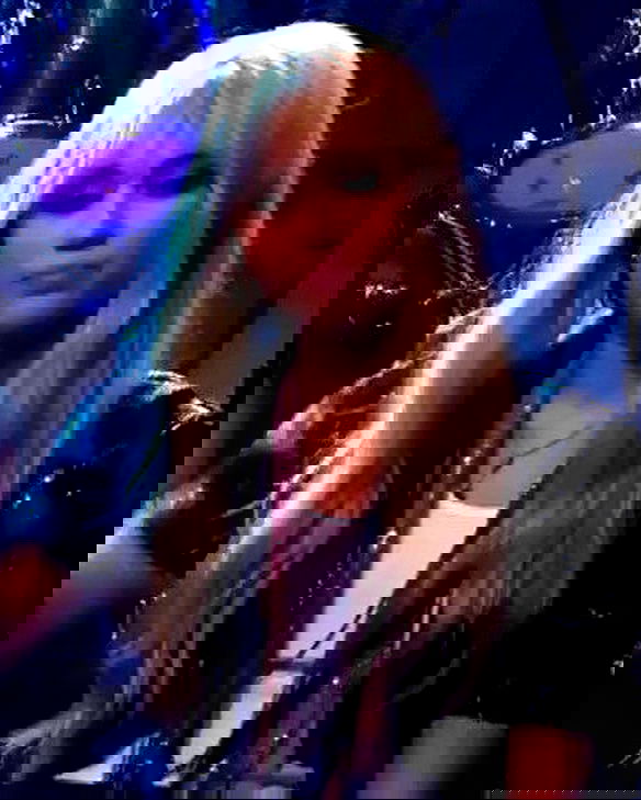 sabrinacarpenter sabrinacarpenter archive image