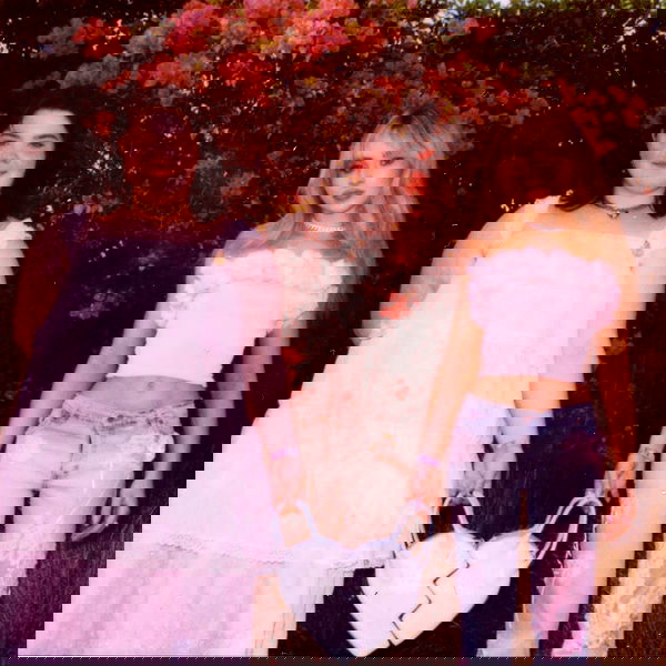 sabrinacarpenter sabrinacarpenter archive image