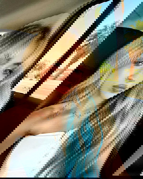 sabrinacarpenter sabrinacarpenter archive image