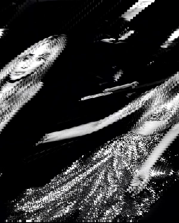 sabrinacarpenter sabrinacarpenter archive image