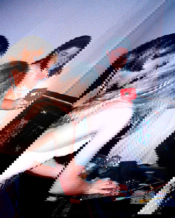 sabrinacarpenter sabrinacarpenter archive image