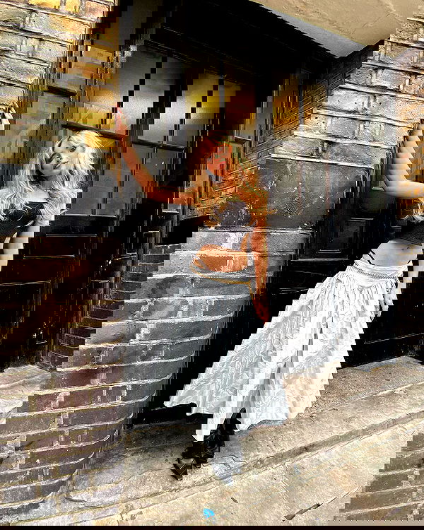 sabrinacarpenter sabrinacarpenter archive image