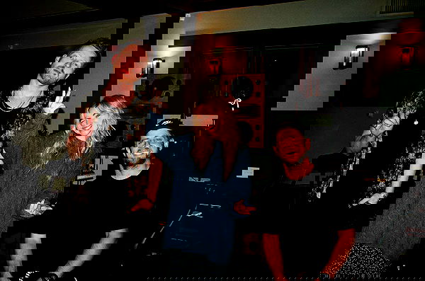 sabrinacarpenter sabrinacarpenter archive image