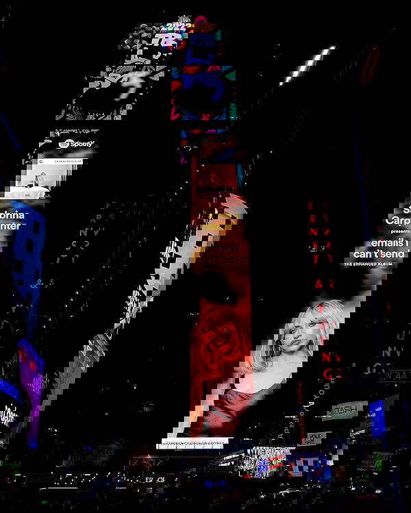 sabrinacarpenter sabrinacarpenter archive image