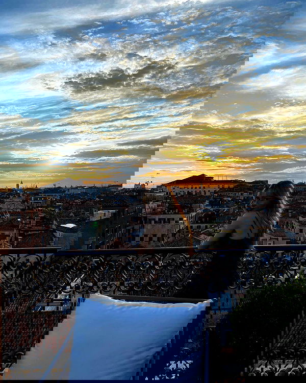 sabrinacarpenter sabrinacarpenter archive image