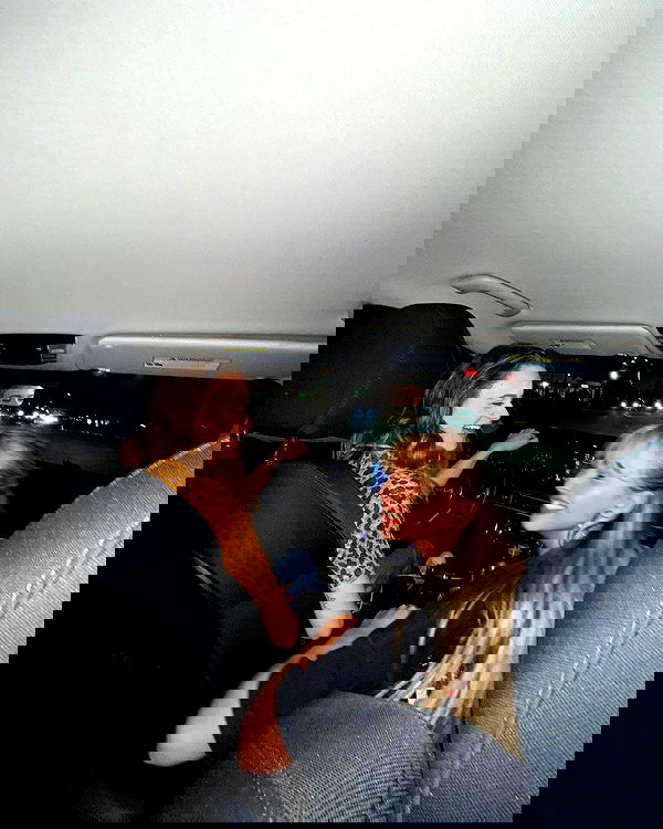 sabrinacarpenter sabrinacarpenter archive image