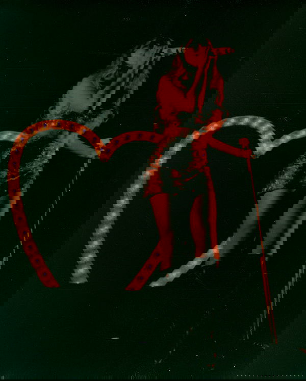 sabrinacarpenter sabrinacarpenter archive image