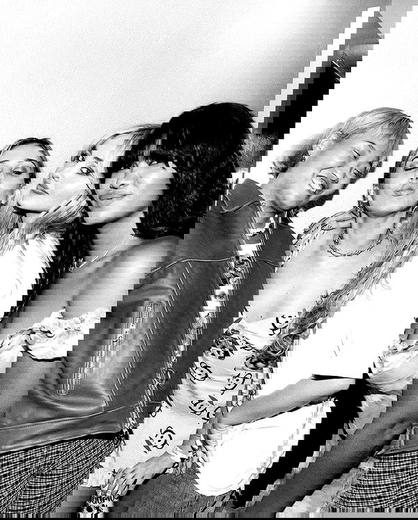 sabrinacarpenter sabrinacarpenter archive image