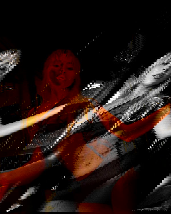 sabrinacarpenter sabrinacarpenter archive image