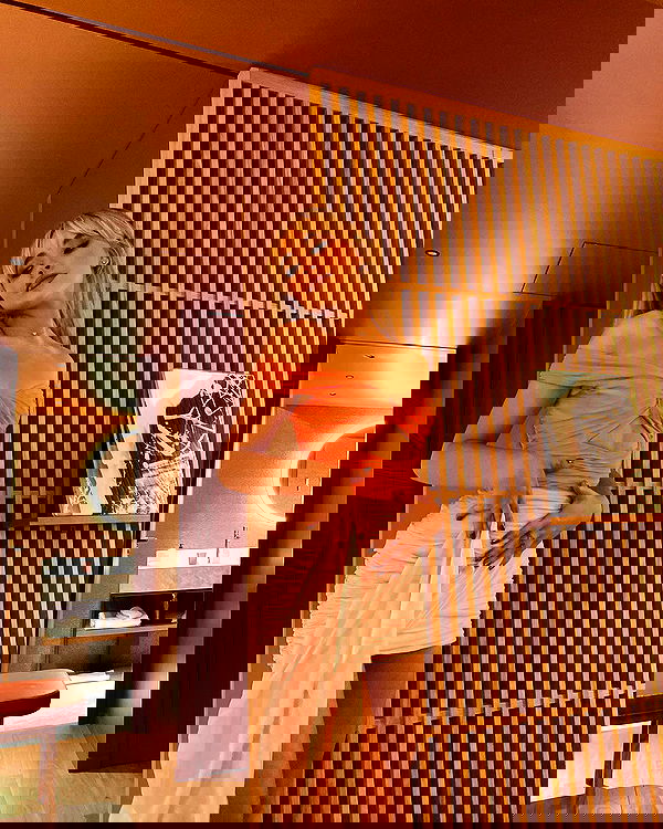 sabrinacarpenter sabrinacarpenter archive image