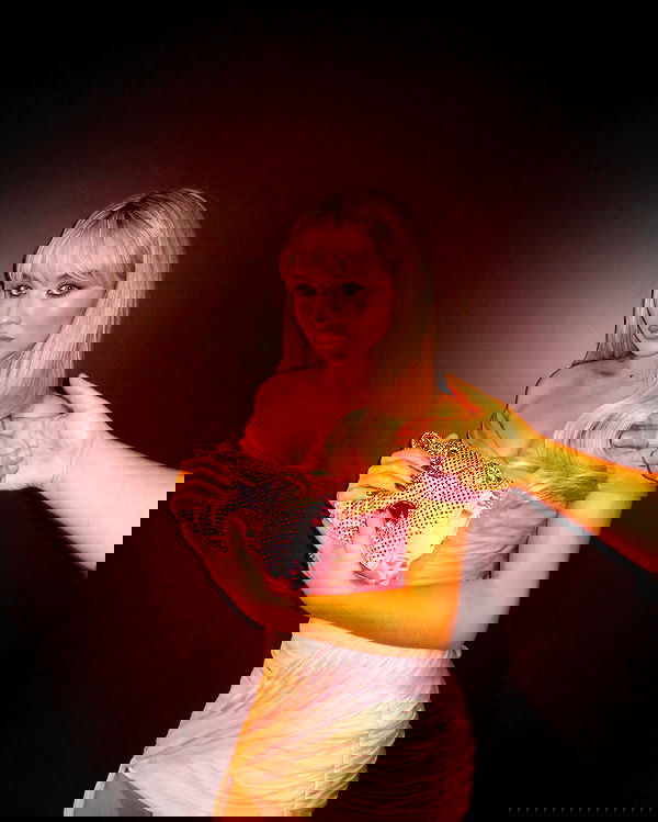 sabrinacarpenter sabrinacarpenter archive image