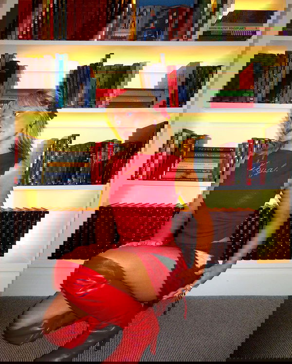 sabrinacarpenter sabrinacarpenter archive image