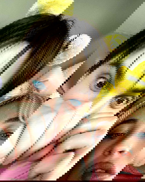 sabrinacarpenter sabrinacarpenter archive image