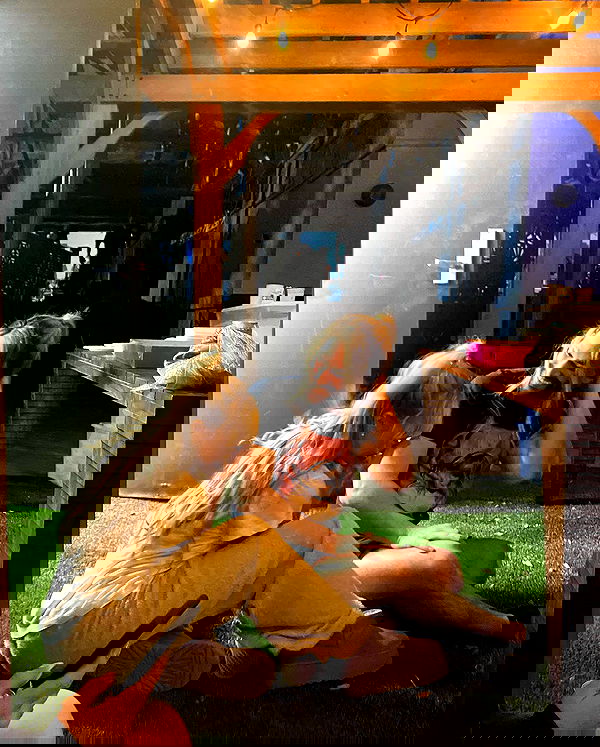 sabrinacarpenter sabrinacarpenter archive image