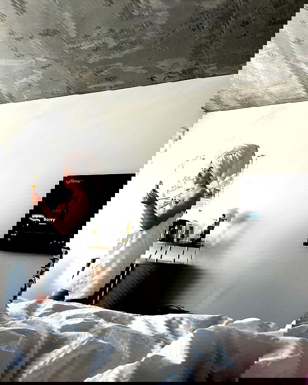 sabrinacarpenter sabrinacarpenter archive image