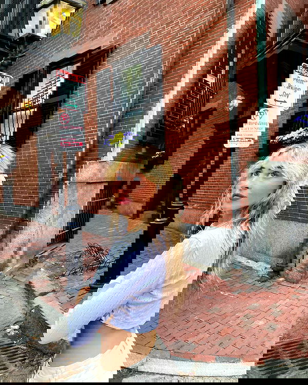 sabrinacarpenter sabrinacarpenter archive image