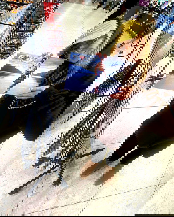 sabrinacarpenter sabrinacarpenter archive image