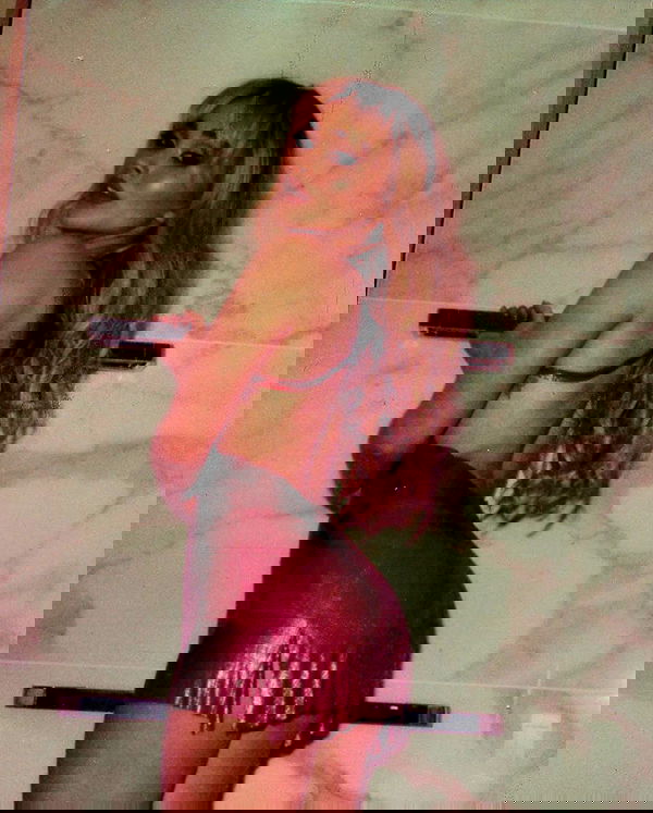 sabrinacarpenter sabrinacarpenter archive image