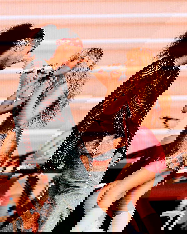 sabrinacarpenter sabrinacarpenter archive image