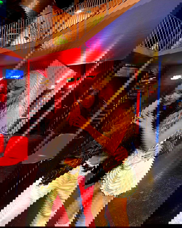 sabrinacarpenter sabrinacarpenter archive image