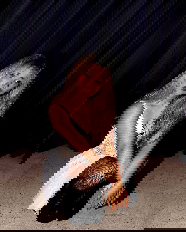 sabrinacarpenter sabrinacarpenter archive image