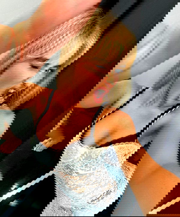 sabrinacarpenter sabrinacarpenter archive image