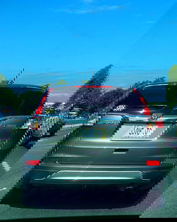 sabrinacarpenter sabrinacarpenter archive image