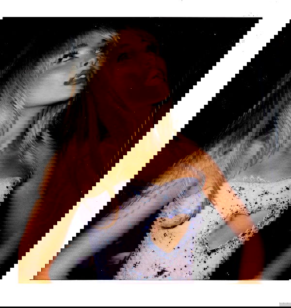 sabrinacarpenter sabrinacarpenter archive image