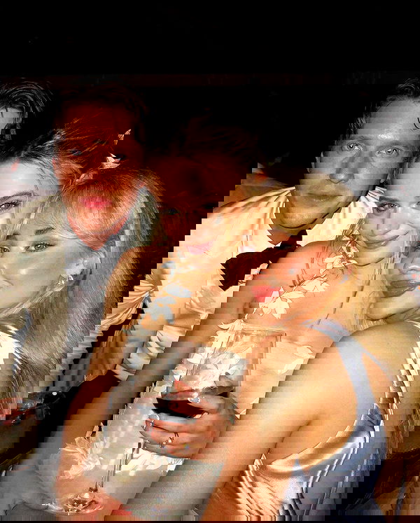 sabrinacarpenter sabrinacarpenter archive image