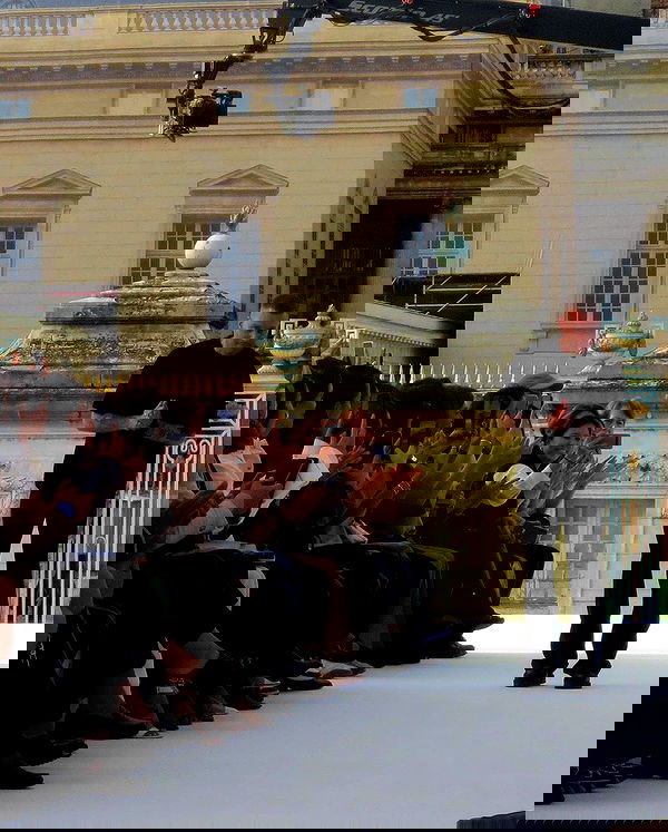 sabrinacarpenter sabrinacarpenter archive image